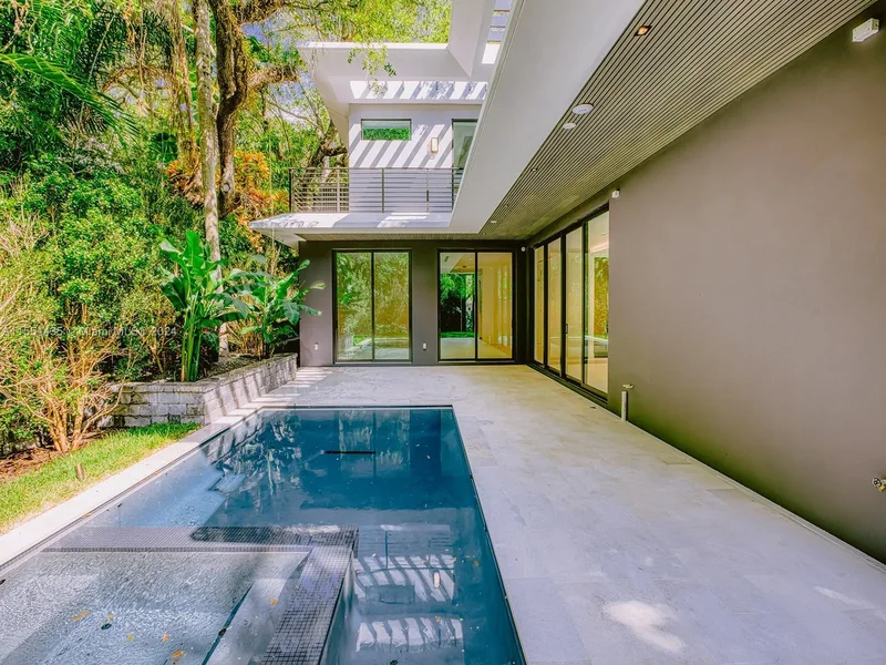 3670 Avocado Ave, Miami, Florida, United States. - Photo 9