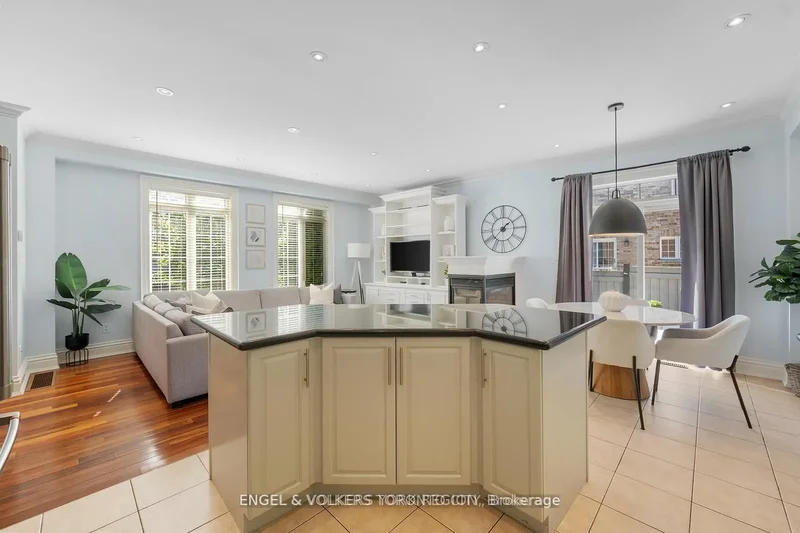 2 Fiorentina Avenue, Vaughan, Ontario, Canada. - Photo 24