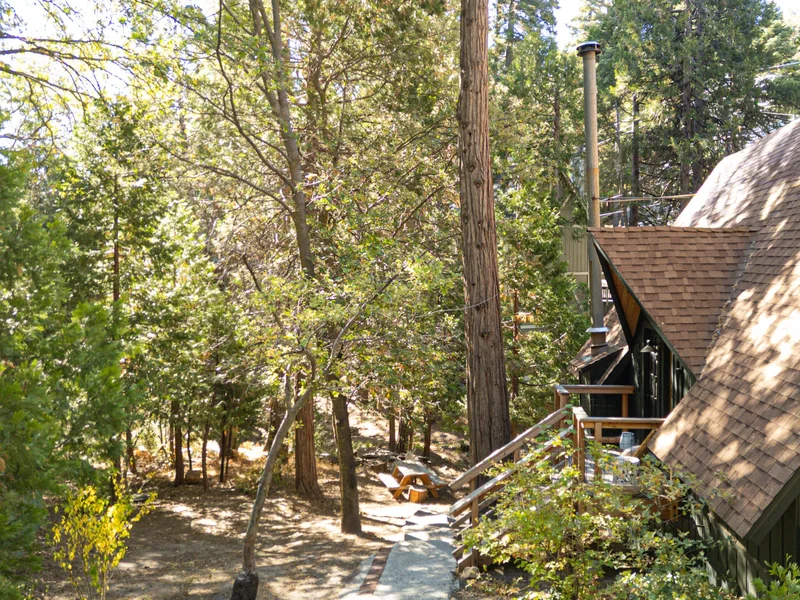 385 Birchwood Drive , Lake Arrowhead, CA 92352, Lake Arrowhead, California, United States. - Photo 25