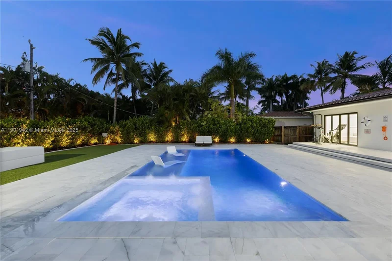 1117 Adams St, Hollywood, Florida, United States. - Photo 60