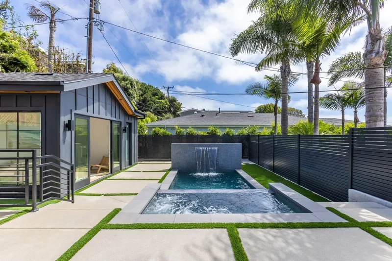 908 Rosecrans Avenue , Manhattan Beach, CA 90266, Manhattan Beach, California, United States. - Photo 30