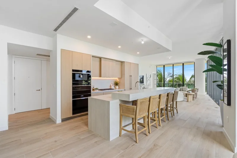 900 N Ocean Blvd 301, Hillsboro Beach, Florida, United States. - Photo 4