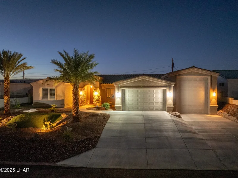 1921 Felicidad Dr, Lake Havasu City, AZ 86404, Desert Hills, Arizona, United States. - Photo 135