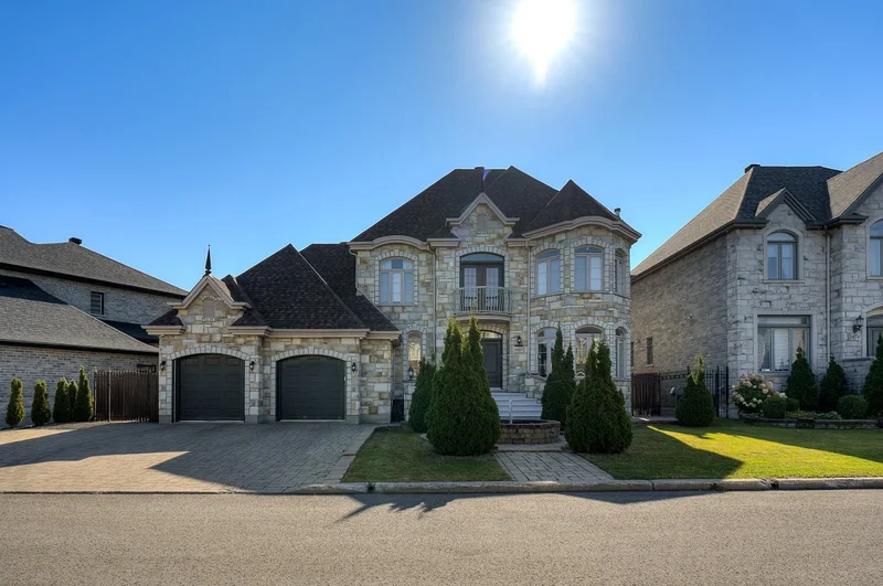 3880 Rue du Colonel, Laval, Quebec, Canada. - Photo 18