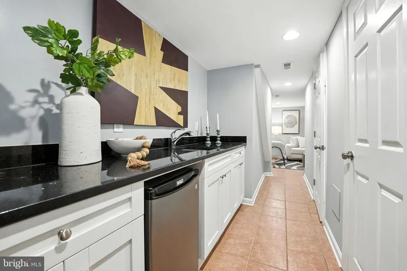 1926 Bennett Place NE, Washington, DC 20002, Washington, District of Columbia, United States. - Photo 28