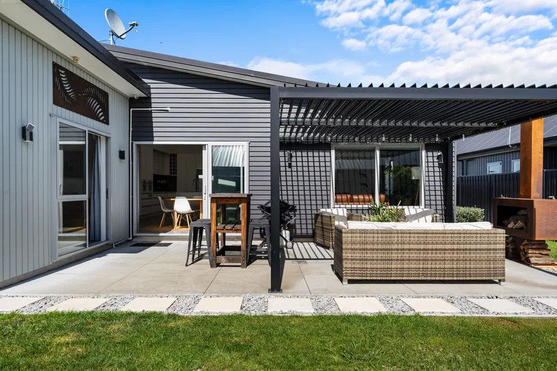 42 Arbuckle Road Frimley, Hastings, HKB 4120, Hastings, Hawke's Bay, New Zealand. - Photo 9