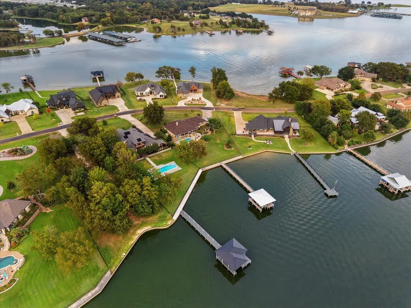 1140 The Shores Drive , Corsicana, TX 75109, Corsicana, Texas, United States. - Photo 38