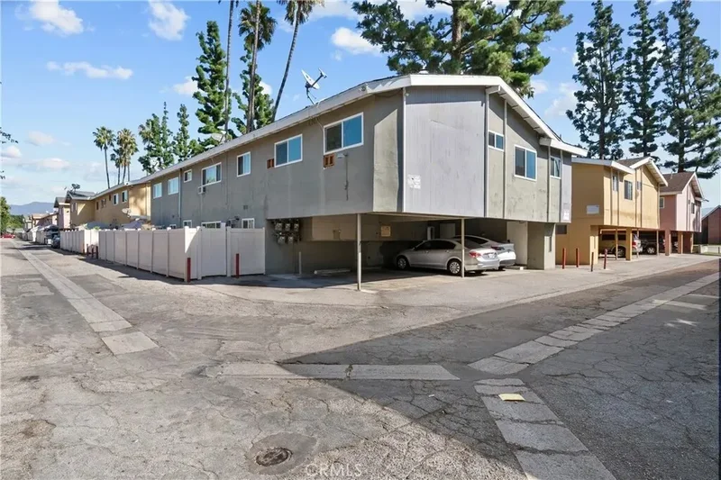 10005 Sepulveda, Los Angeles, California, United States. - Photo 41