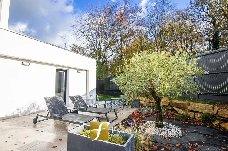 Vannes, Brittany, France. - Photo 2