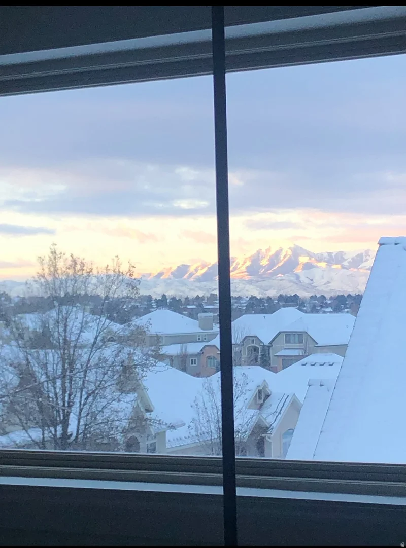 3261 E LANTERN HILL CT, Sandy, Utah, United States. - Photo 66