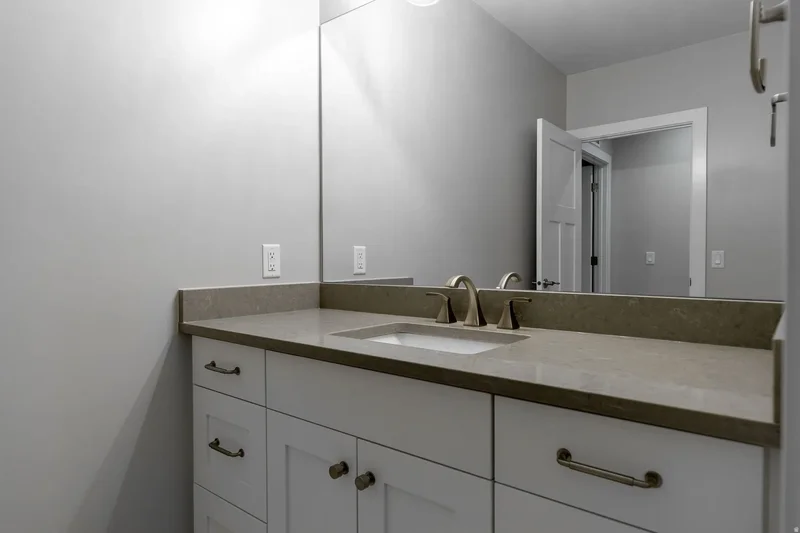 733 W LIGHTHOUSE DR, Saratoga Springs, UT 84045, Saratoga Springs, Utah, United States. - Photo 2