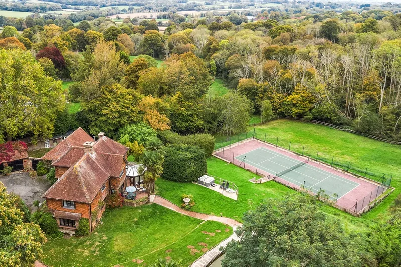 A Characterful Country Retreat in Hellingly. Set amidst 2.5 acres of picturesque countryside backing
