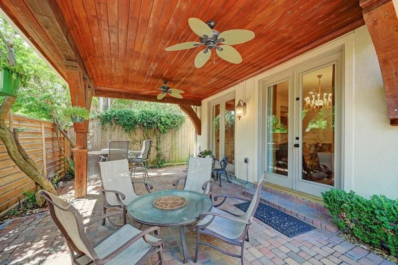1229 Ripple Creek Drive, Houston, TX 77057, Houston, Texas, United States. - Photo 29