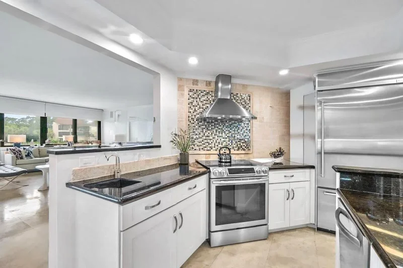 1141 Marine Way E H3l, North Palm Beach, Florida, United States. - Photo 2