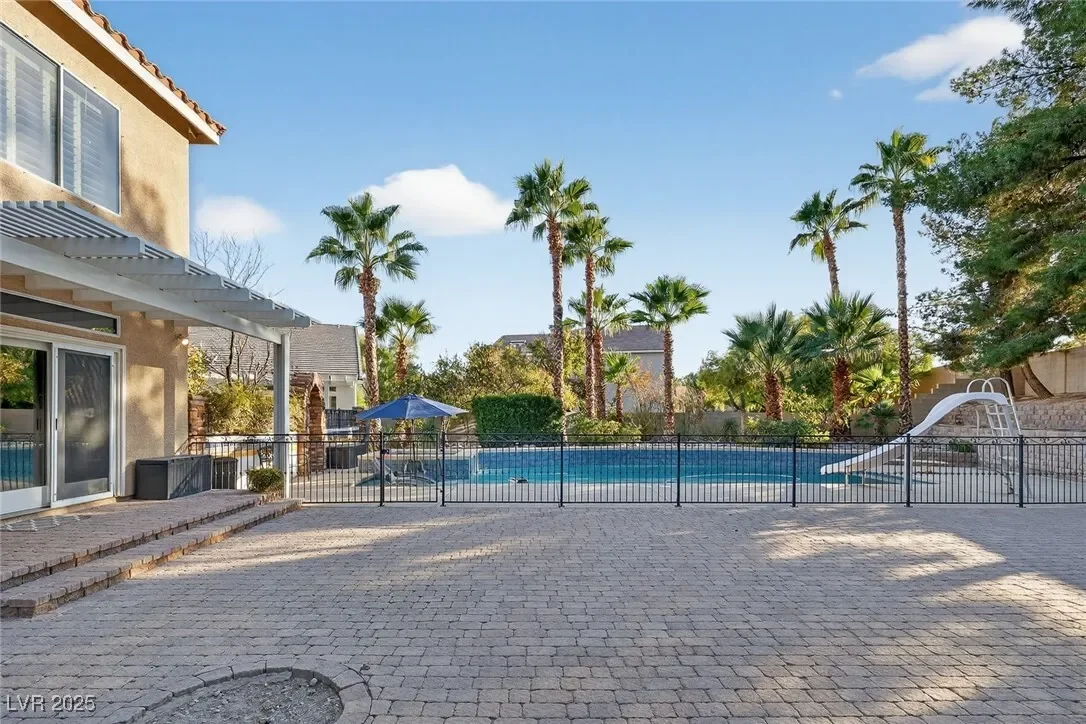 7631 Man O War Street, Las Vegas, Nevada, United States. - Photo 40