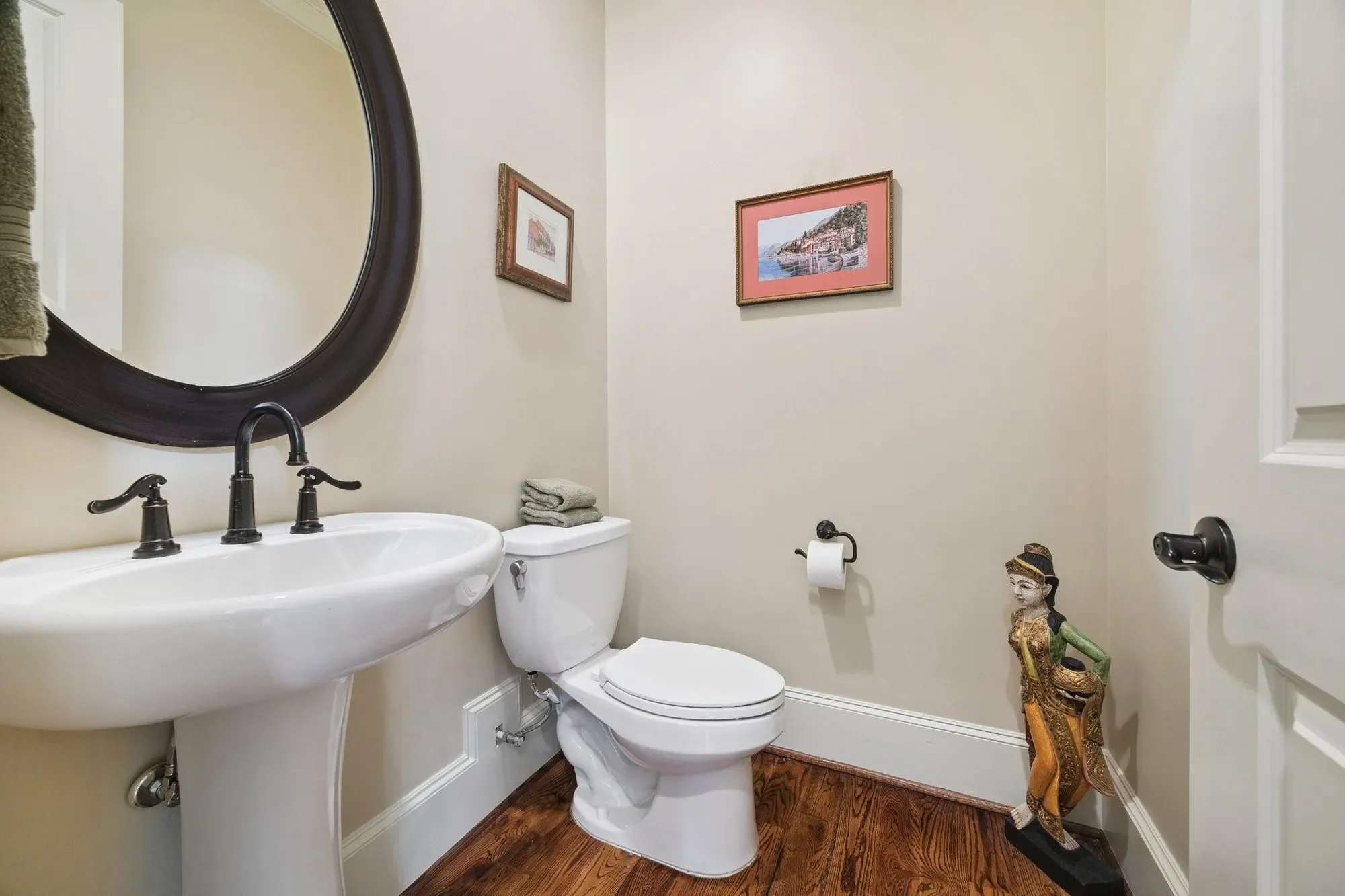 1305 W Bell Street, Houston, Texas, United States. - Photo 11