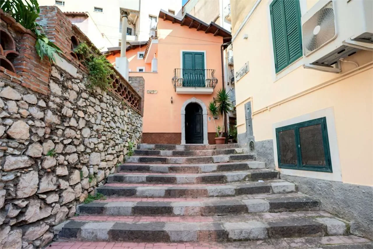 Via Cuseni, 14, 98039 Taormina ME, Italy, Taormina, Sicily, Italy. - Photo 12