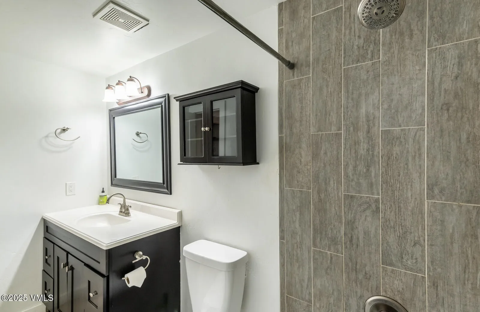 2079 Chamonix Lane 5, Vail, Colorado, United States. - Photo 13