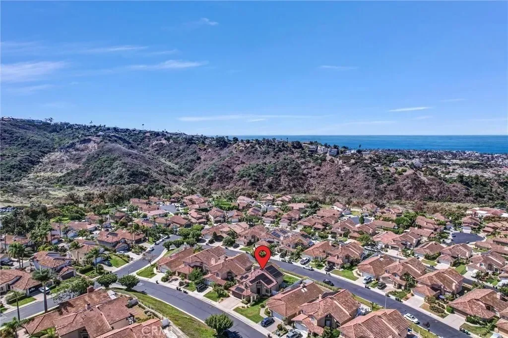 27 Burriana, San Clemente, California, United States. - Photo 54