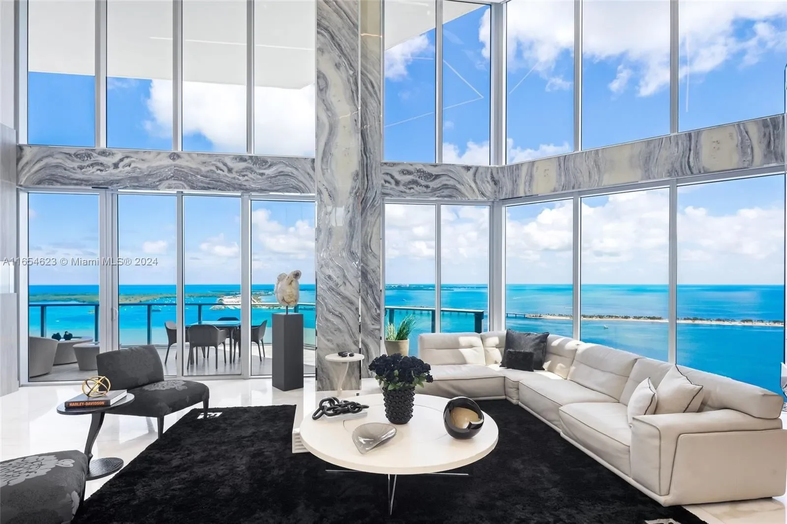 1300 Brickell Bay Dr, #PH4400, Miami, Florida, United States. - Photo 1