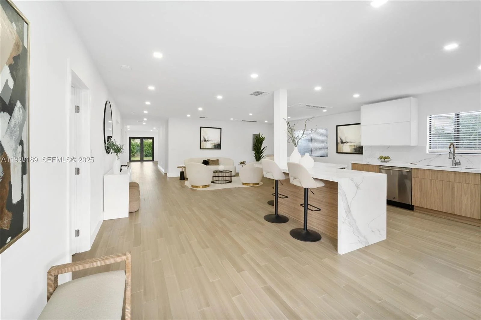 Gallery photo 6