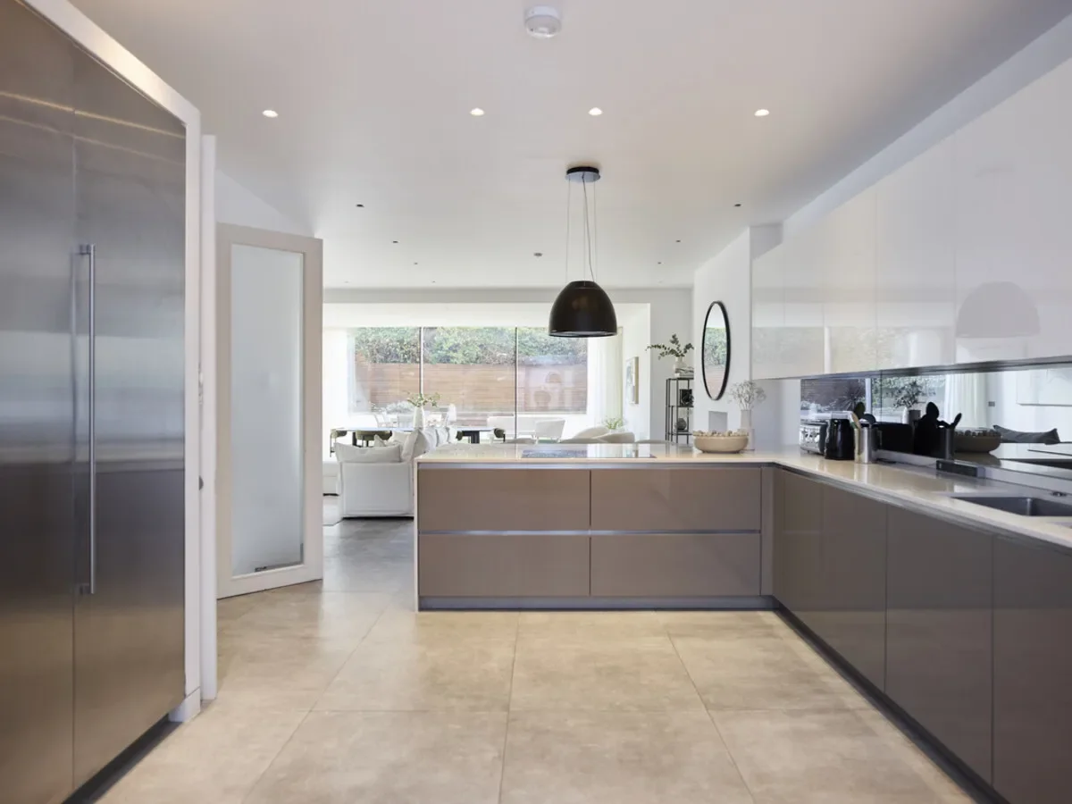 Springfield Road, London, NW8, London, England, United Kingdom. - Photo 1
