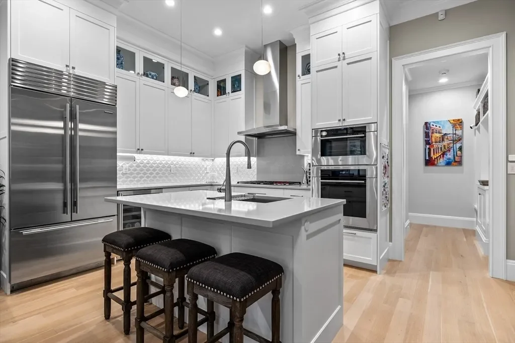 131 Saint Botolph St, Boston, Massachusetts, United States. - Photo 5