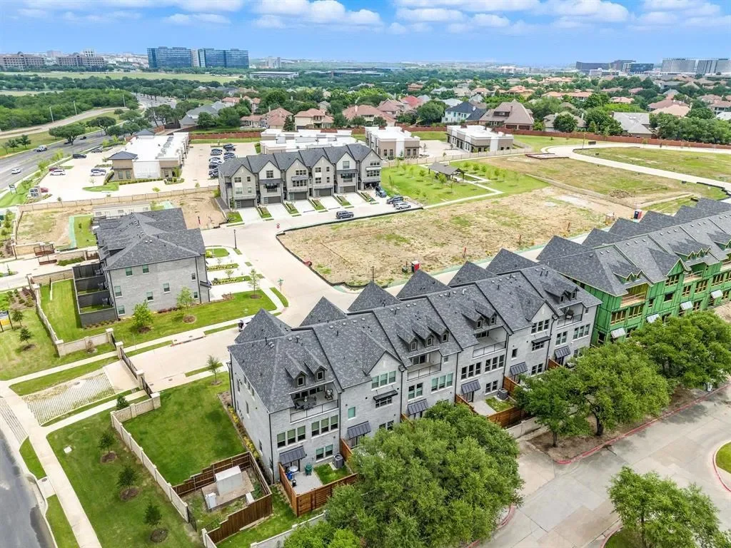 1364 Cherry Hills Lane, Irving, Texas, United States. - Photo 23