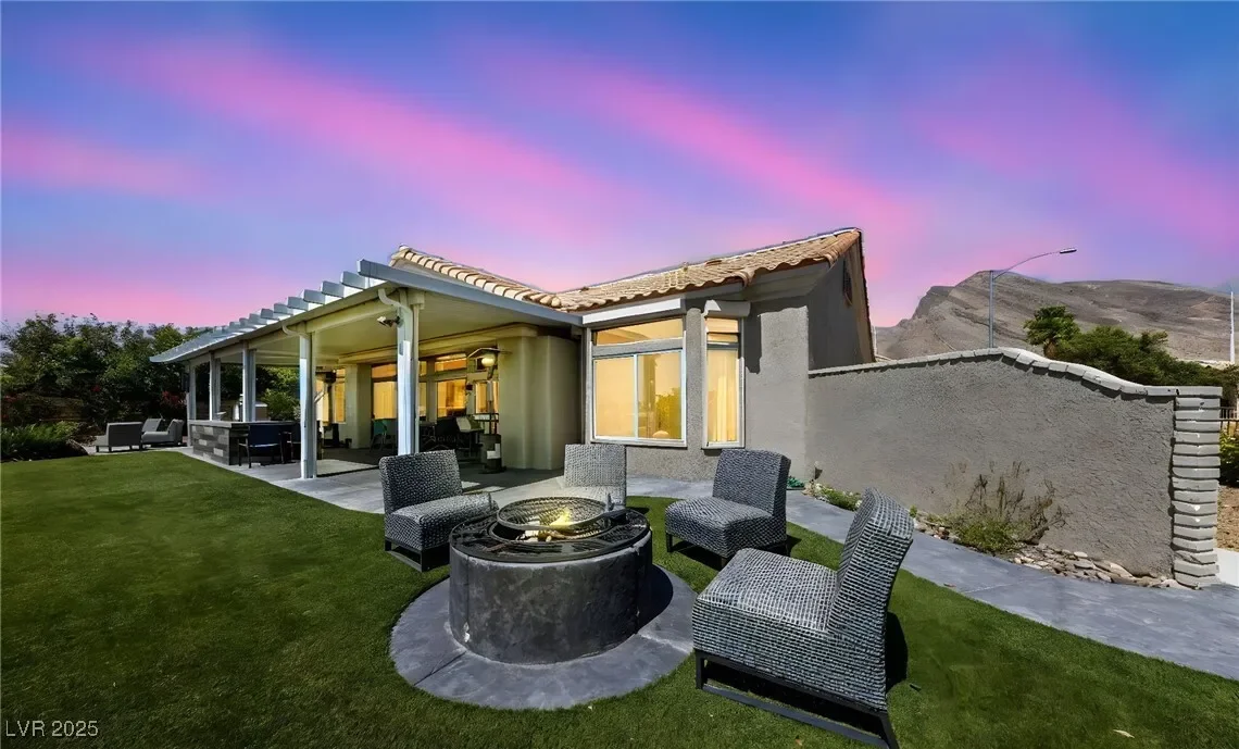 2616 Faiss Drive, Las Vegas, Nevada, United States. - Photo 6