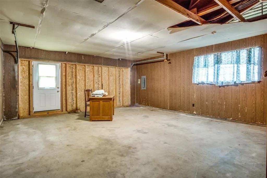 1905 County Rd 913, Burleson, Texas, United States. - Photo 12