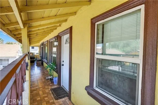 1008 E 74th Street, Los Angeles, CA 90001, Los Angeles, California, United States. - Photo 3
