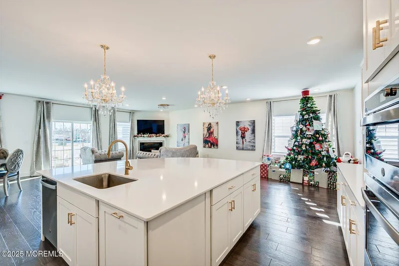 1001 Navigator Avenue, Marlboro, NJ 07746, Marlboro Township, New Jersey, United States. - Photo 7