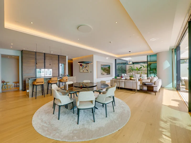 One at Palm | Managed by Dorchester | 3 Bed Simplex | Private Beach | Furnished by Minotti