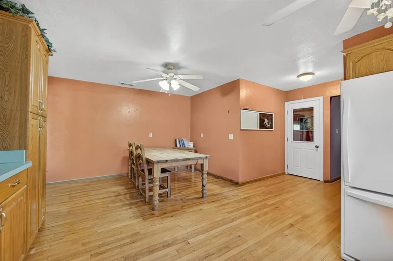 8730 Bamarcia Drive, Elk Grove, CA 95624, Elk Grove, California, United States. - Photo 8