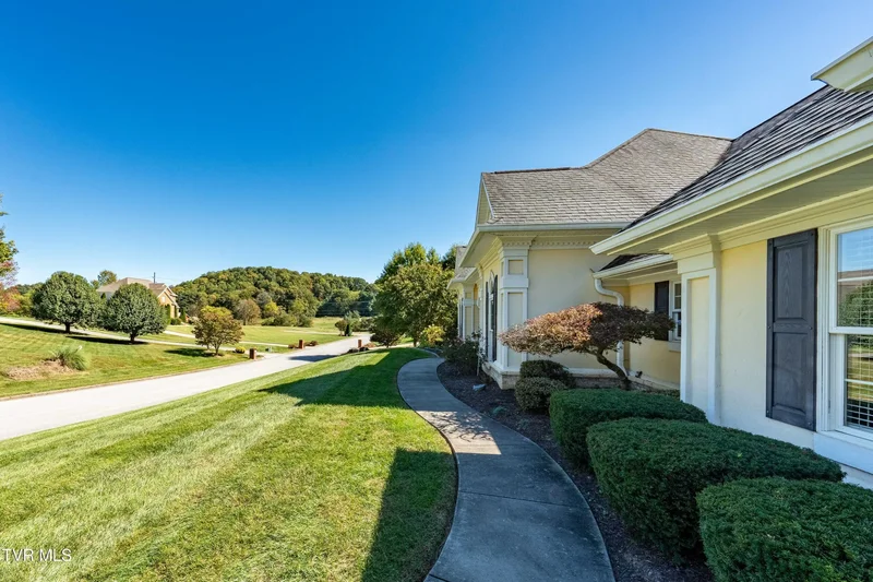 1128 Keeview Drive, Gray, TN 37615, Johnson City, Tennessee, United States. - Photo 12