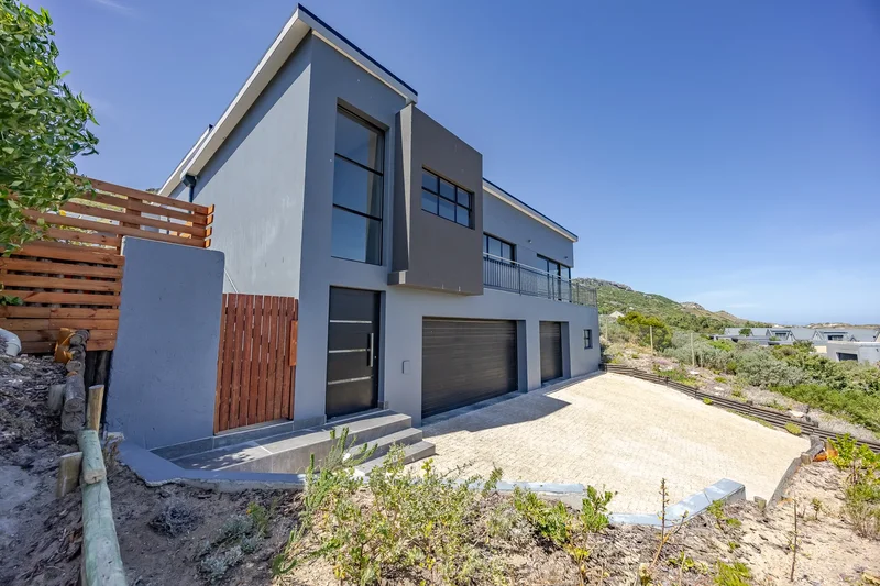 Cape Town, Western Cape, South Africa. - Photo 12
