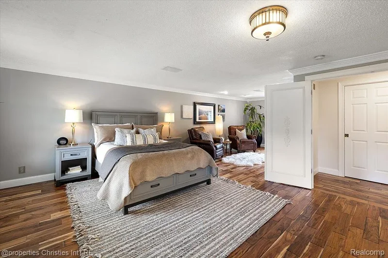 3060 Chickering Lane, Bloomfield Hills, Michigan, United States. - Photo 14