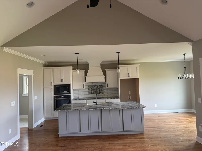 1424 Cabot Cove, Jonesborough, TN 37659, Jonesborough, Tennessee, United States. - Photo 2