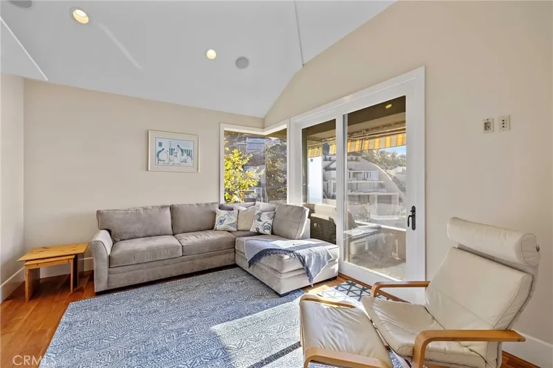 6 Pacific Vista, Laguna Beach, CA 92651, Laguna Beach, California, United States. - Photo 39