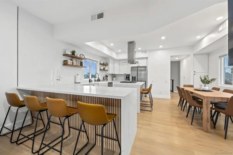 727 Ostend Ct, San Diego, California, United States. - Photo 13