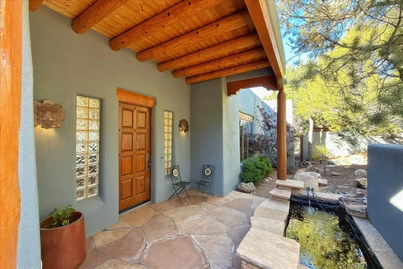 2160 Paseo Iglesias, Santa Fe, NM 87501, Santa Fe, New Mexico, United States. - Photo 6