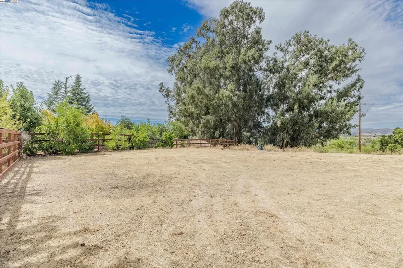 2531 Leona Pl, Pleasanton, California, United States. - Photo 17