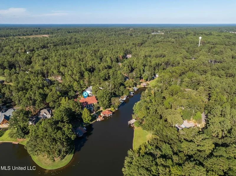 16 Chandeleur Point, Hattiesburg, MS 39402, Hattiesburg, Mississippi, United States. - Photo 136