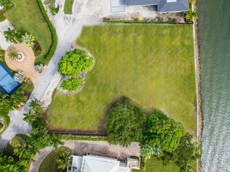 4082 SE Old Saint Lucie Boulevard, Stuart, Florida, United States. - Photo 9