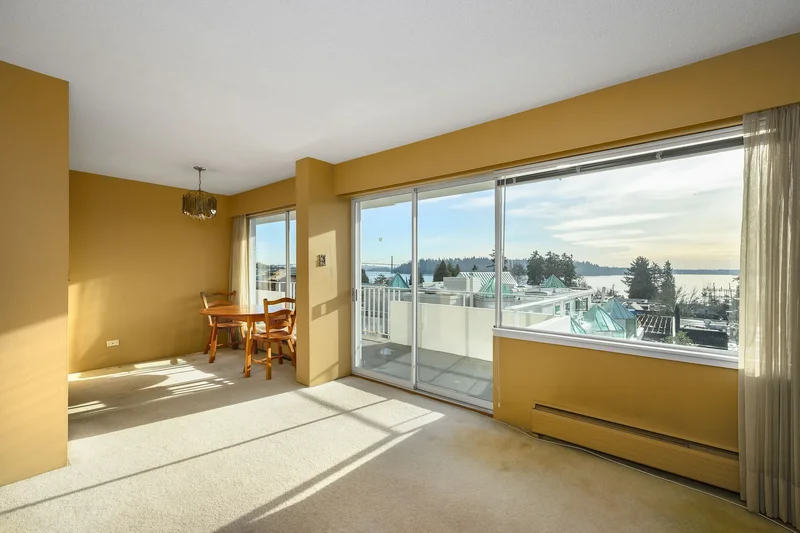 1730 Duchess Avenue  203, West Vancouver, BC V7V 1P9, West Vancouver, British Columbia, Canada. - Photo 5