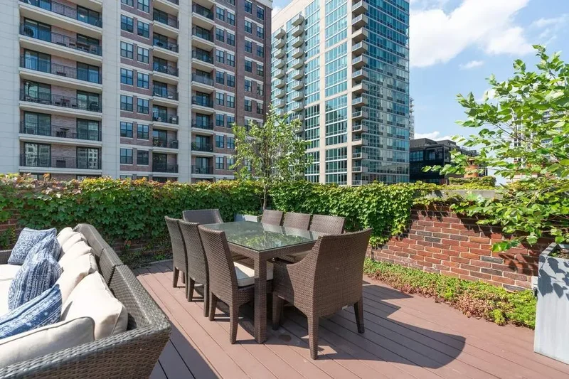 446 W. Huron Street, Chicago, IL, 60654, USA, Chicago, Illinois, United States. - Photo 55