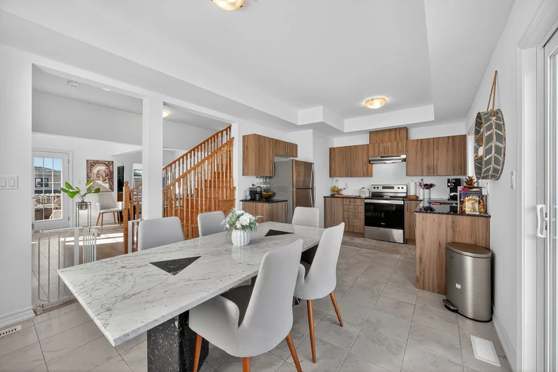 65 Harvest Cres, Barrie, ON L9J 0T5, Barrie, Ontario, Canada. - Photo 11