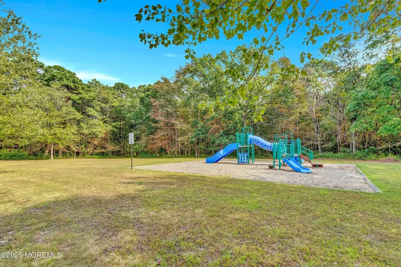 66 Diamond Lane, Howell, NJ 07731, Howell Township, New Jersey, United States. - Photo 42