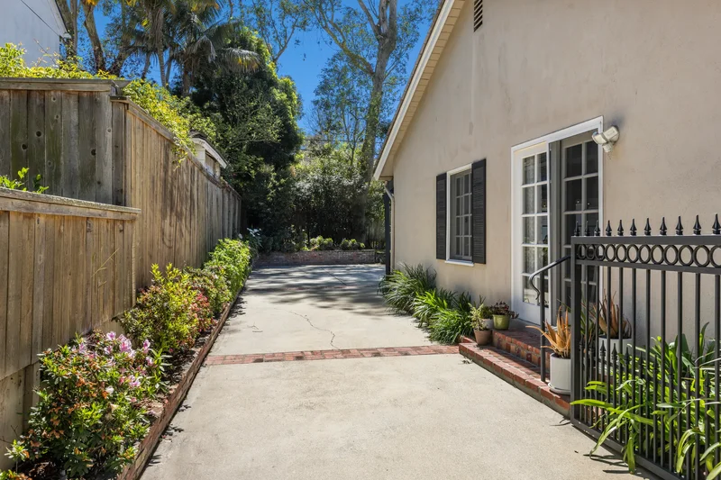 3700 Palos Verdes Drive North , Palos Verdes Estates, CA 90274, Rolling Hills Estates, California, United States. - Photo 25
