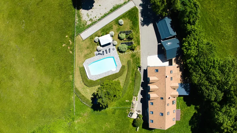 0, Manteyer, Provence-Alpes-Côte d'Azur, France. - Photo 15
